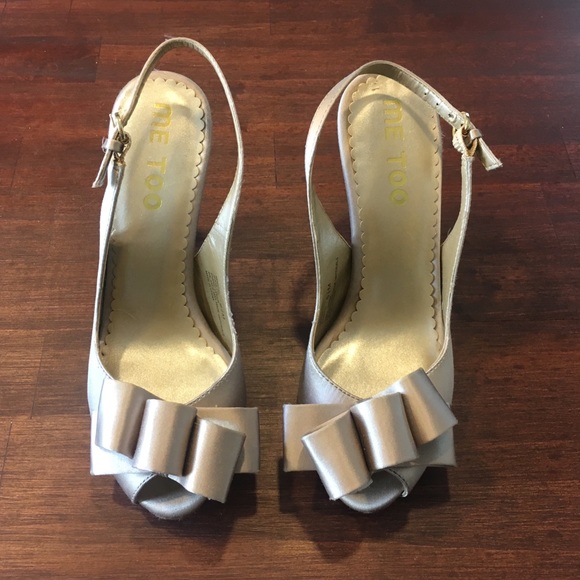 me too Shoes - Me Too Champagne Satin Pumps Size 6.5 me too Shoes - Me Too Champagne Satin Pumps Size 6.5